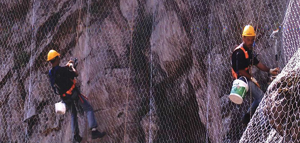 BARRIERE PARAMASSI STRADALI